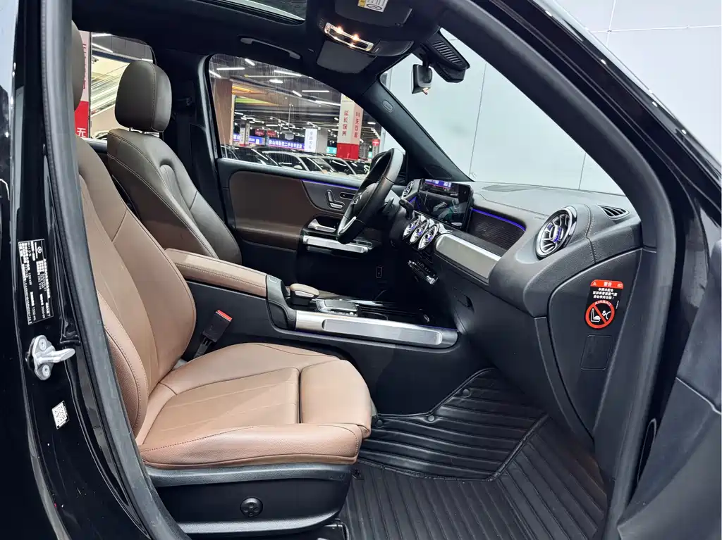 Mercedes-Benz GLB 2020 — фото 18