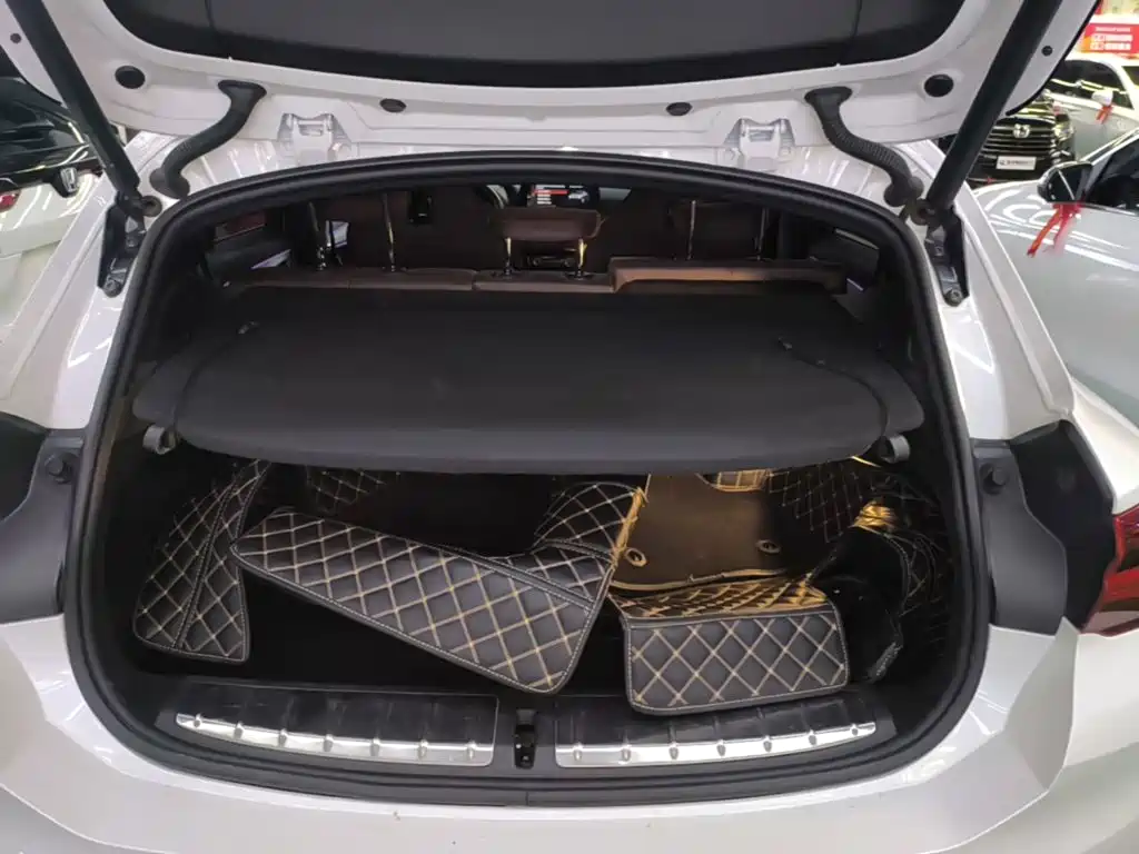 BMW X2 2022 — фото 19