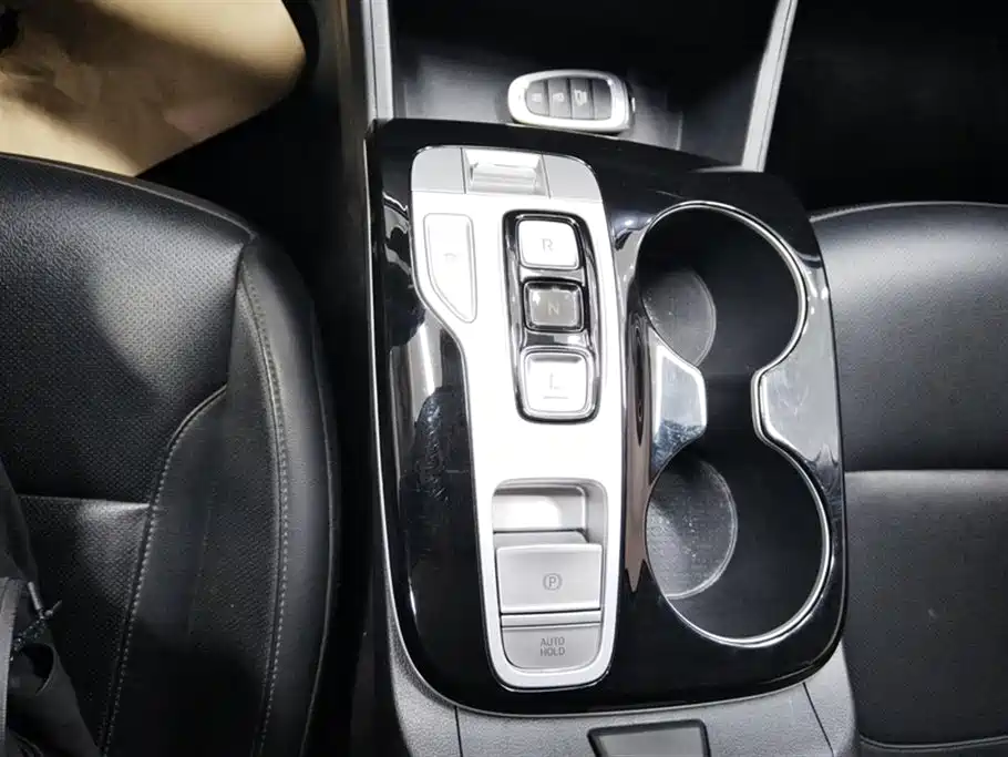 Hyundai Tucson 2022 — фото 16