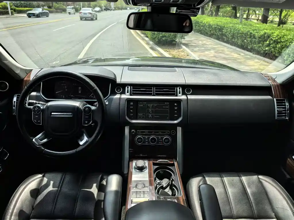 Land Rover Range Rover 2014 — фото 10