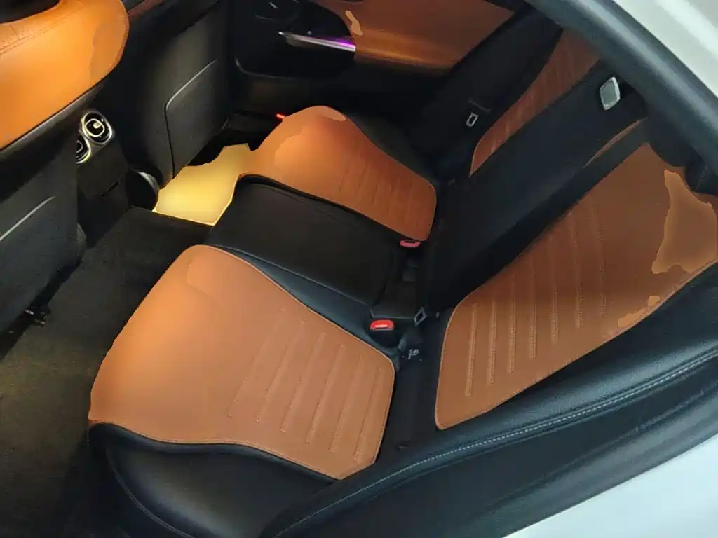 Mercedes-Benz C-Class 2022 — фото 17