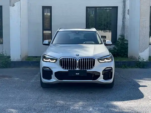 BMW X5 2021
