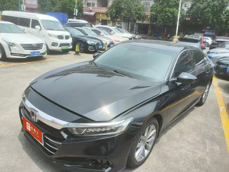 Honda Accord 2021 — фото 1