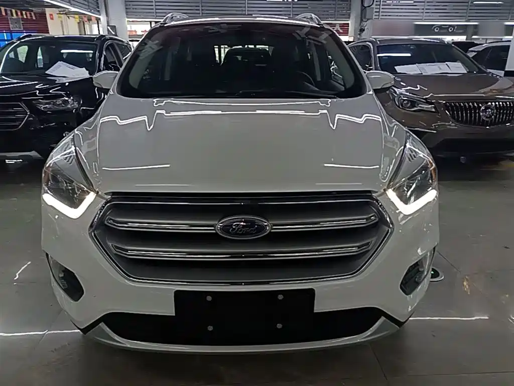 Ford Kuga 2017 — фото 3