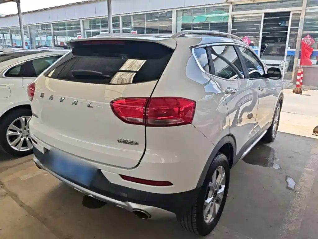 Haval H2s 2017 — фото 7