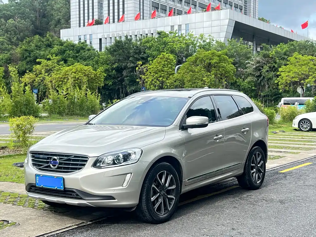 Volvo XC60 2016