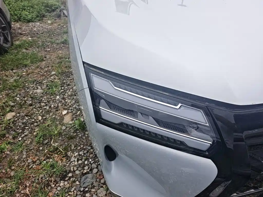 Wuling Starlight 730 EV 2025 — фото 13