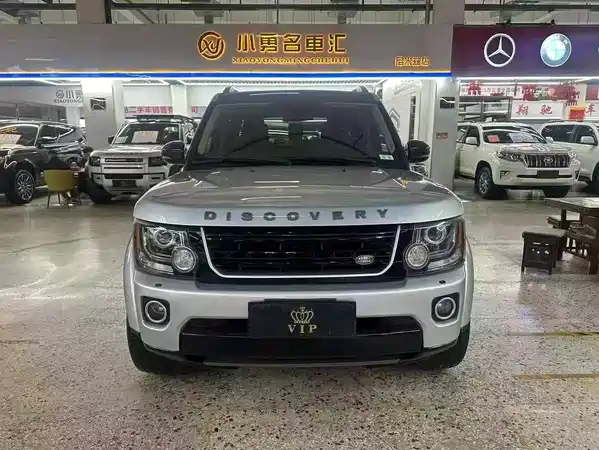 Land Rover Discovery 2015