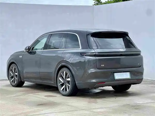 Li Auto L8 2023