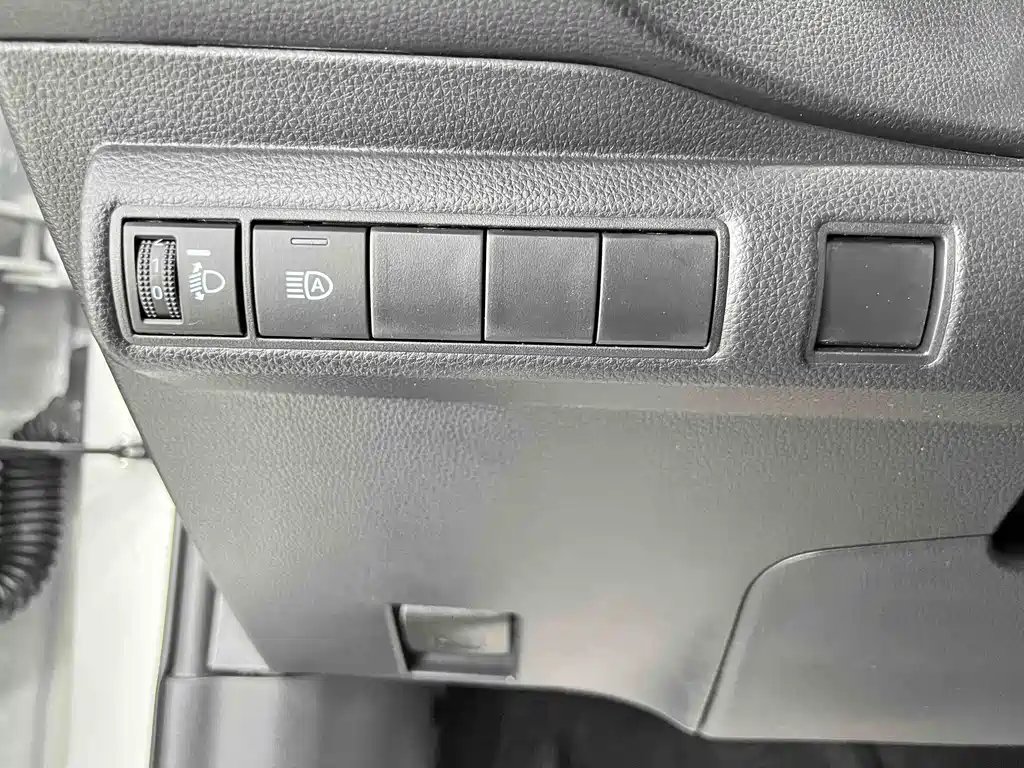Toyota Corolla 2022 — фото 8