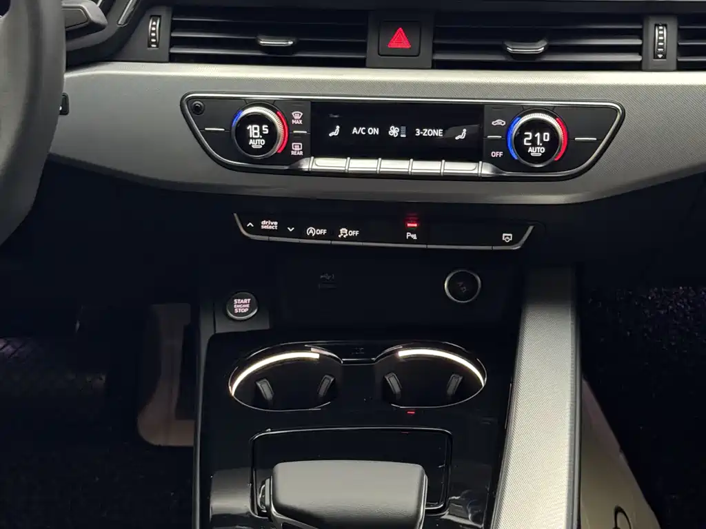 Audi A5 2023 — фото 16