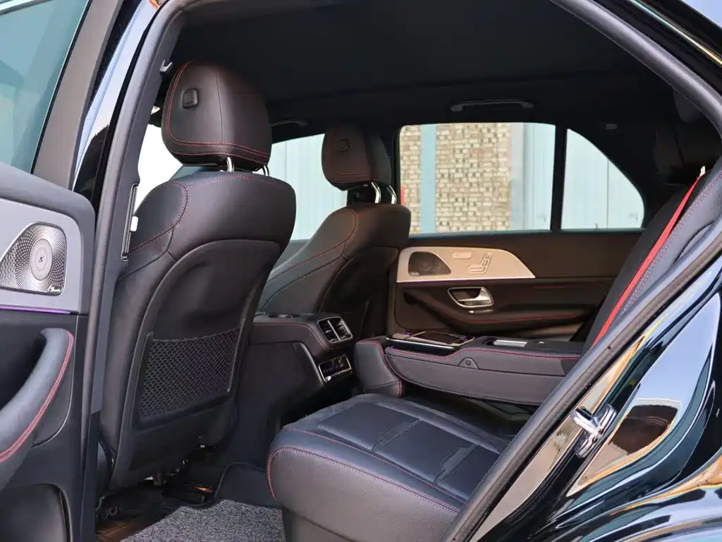 Mercedes-Benz GLE AMG 2025 — фото 10