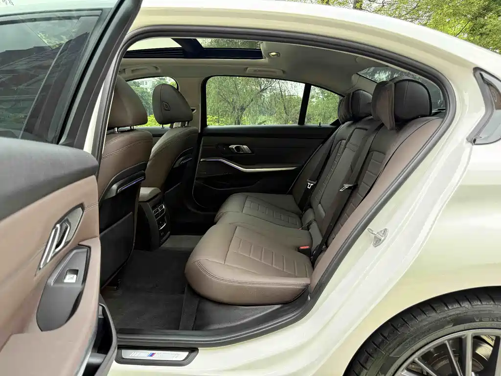 BMW 3 Series 2020