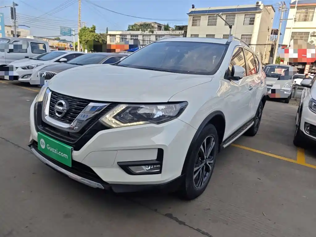 Nissan X-Trail 2018 — фото 1
