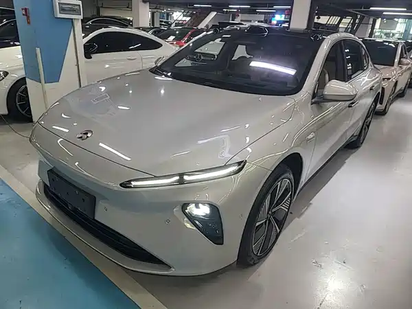 NIO ET7 2023