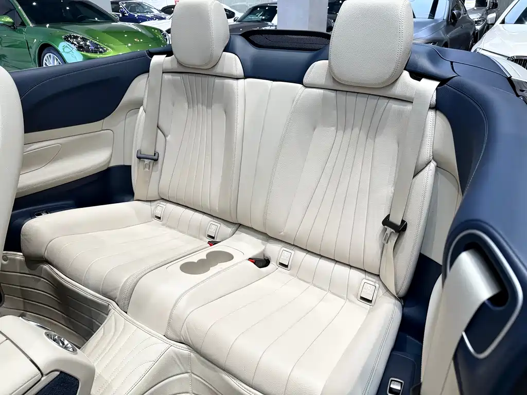 Mercedes-Benz E-Class 2022 — фото 6