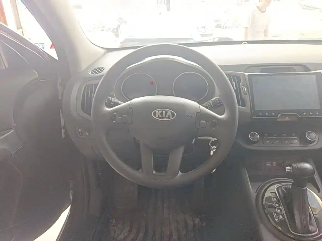 Kia Sportage 2017 — фото 11