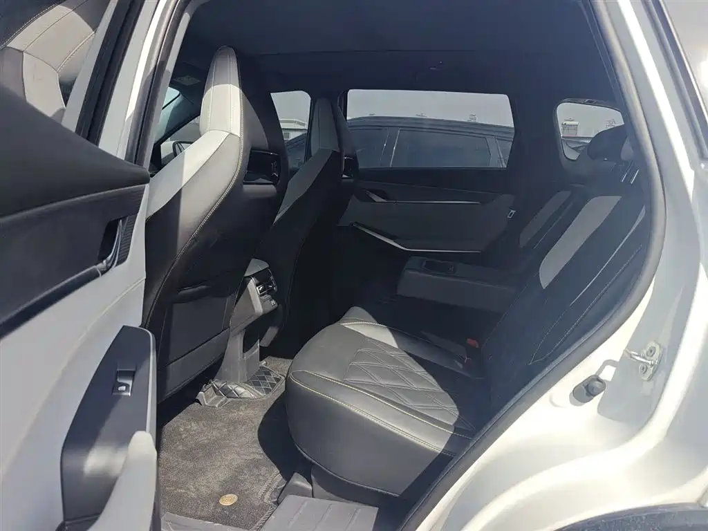 Changan CS75 PLUS 2023 — фото 17