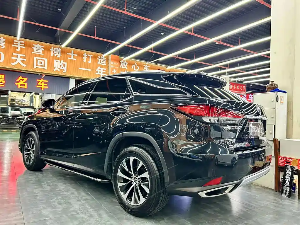 Lexus RX 2020 — фото 17