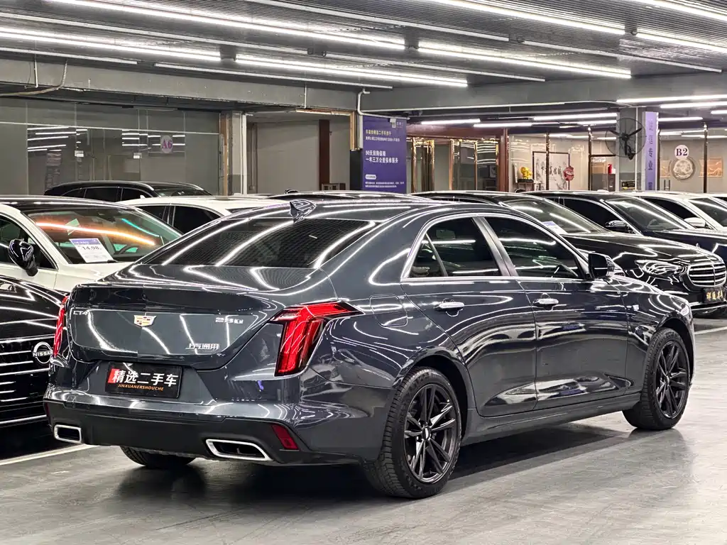 Cadillac CT4 2022 — фото 5
