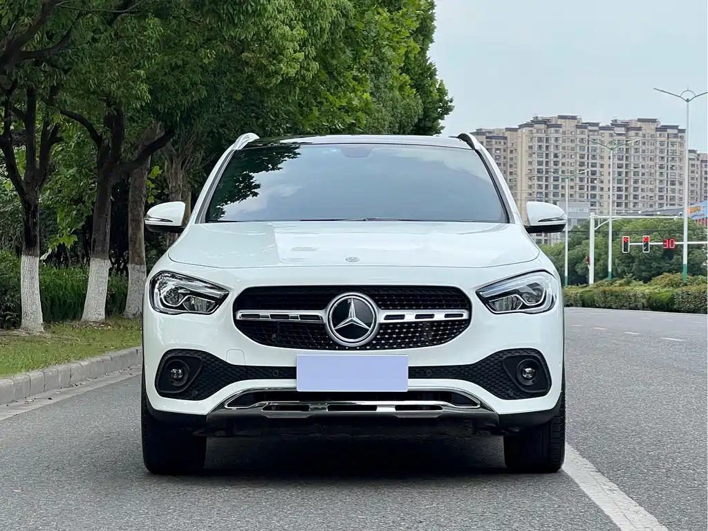 Mercedes-Benz GLA 2021 — фото 2