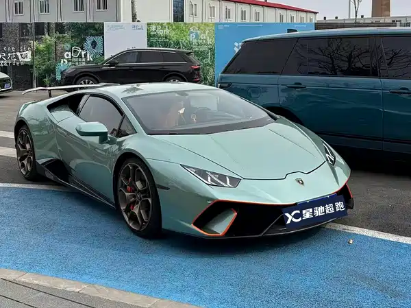 Lamborghini Huracan 2016