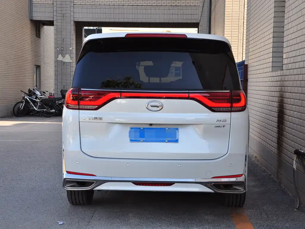 GAC Motor Trumpchi M8 2022 — фото 4