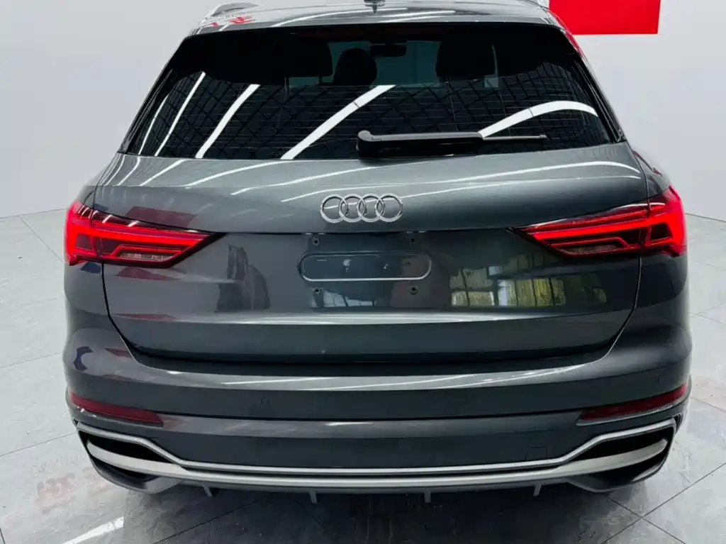 Audi Q3 2022 — фото 12