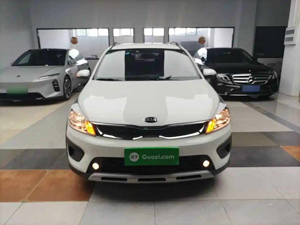 Kia KX Cross 2018 — фото 3