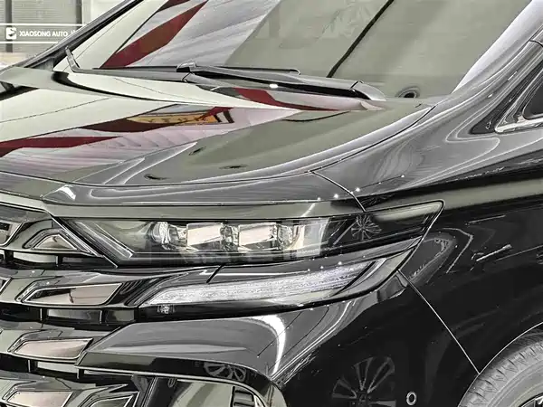 Toyota Vellfire 2026