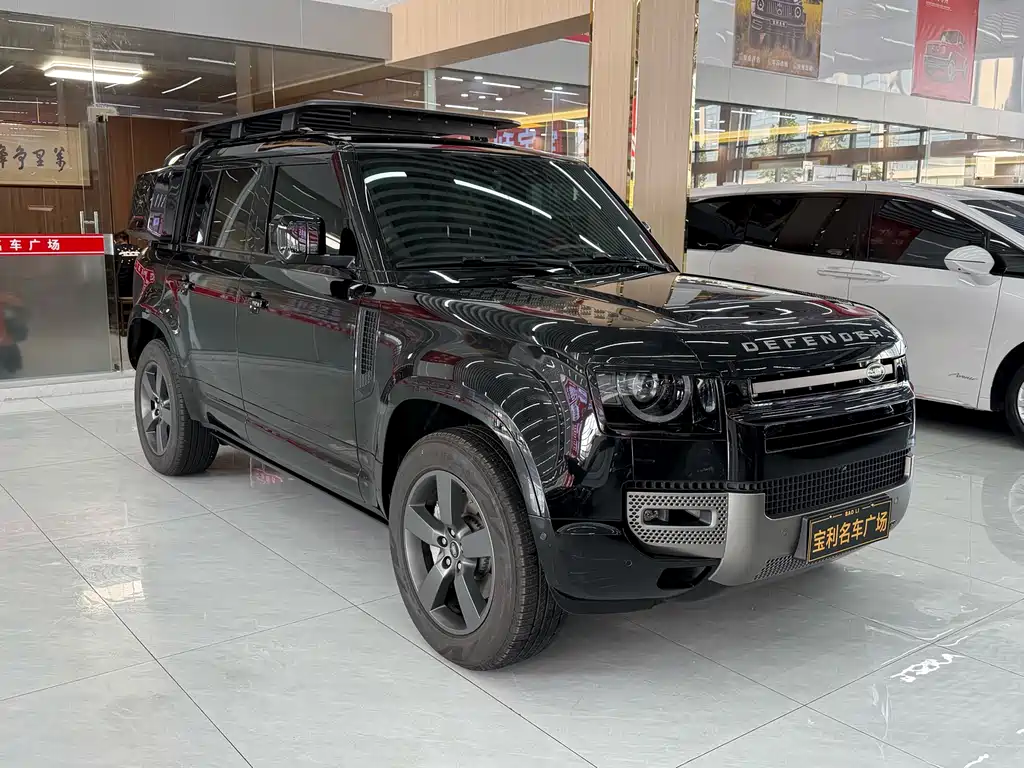 Land Rover Defender 2025 — фото 4