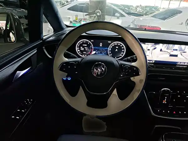 Buick GL8 2020