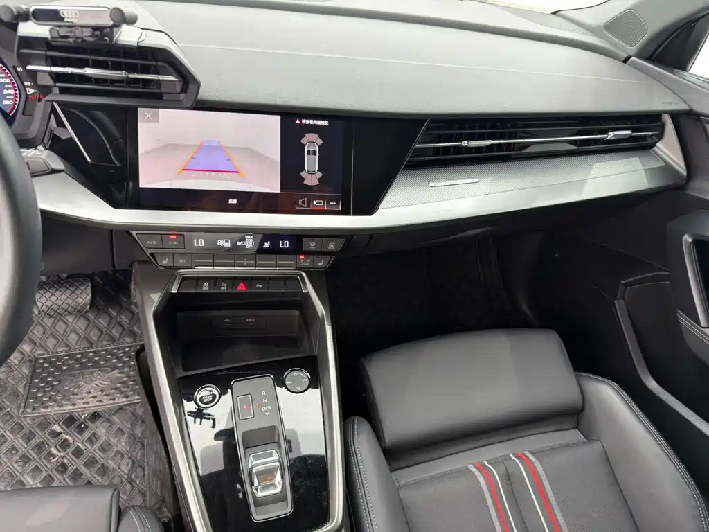 Audi A3 2022 — фото 12