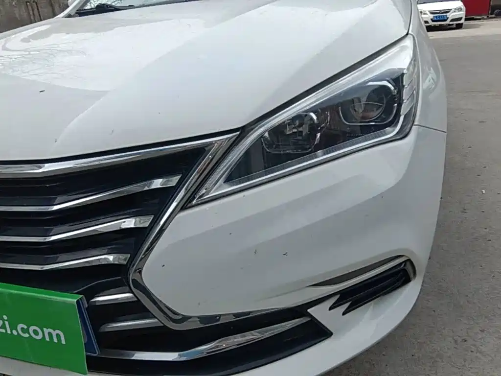 Changan Eado DT 2019 — фото 24