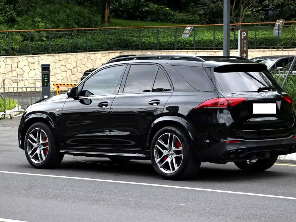 Mercedes-Benz GLE AMG 2024 — фото 17
