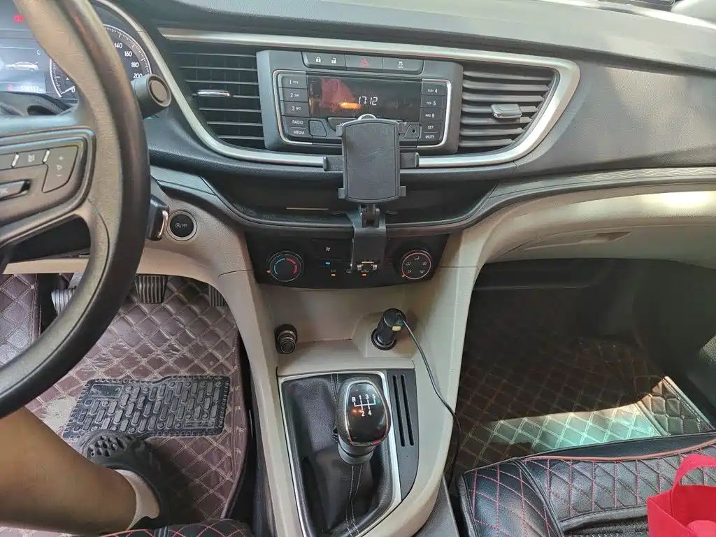Buick Excelle GT 2016 — фото 14