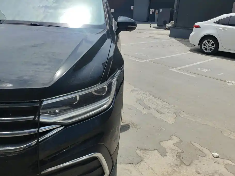 Volkswagen Tiguan L 2025