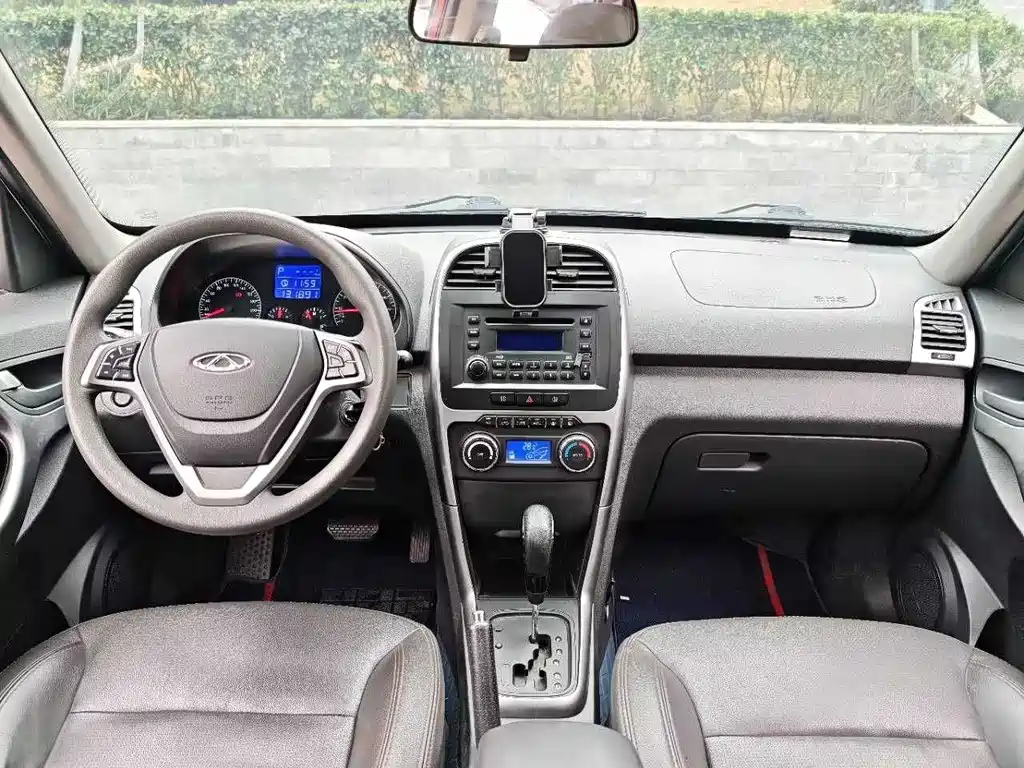 Chery Tiggo 3 2015 — фото 20