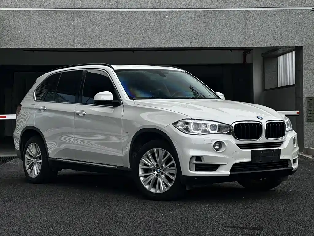 BMW X5 2018 — фото 3