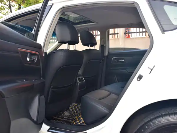 Nissan Teana 2014