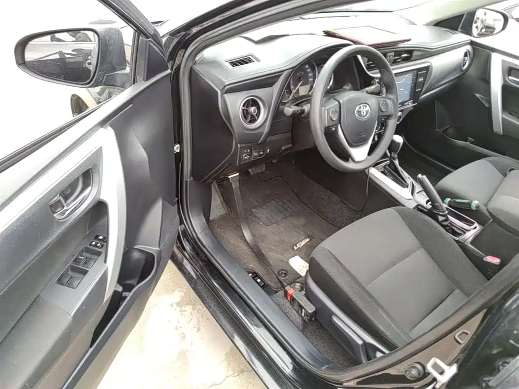 Toyota Levin 2017 — фото 16
