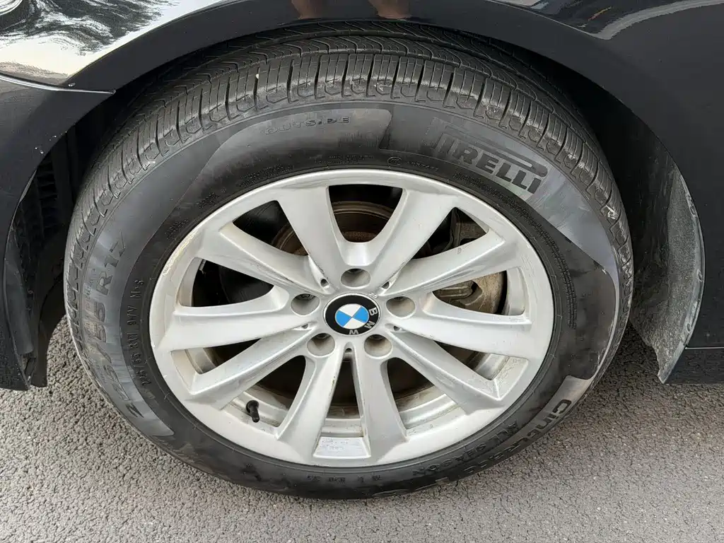 BMW 5 Series 2013 — фото 14
