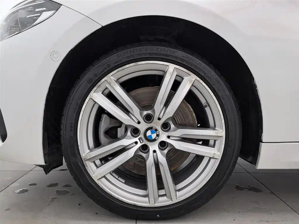 BMW 1 Series 2020 — фото 17