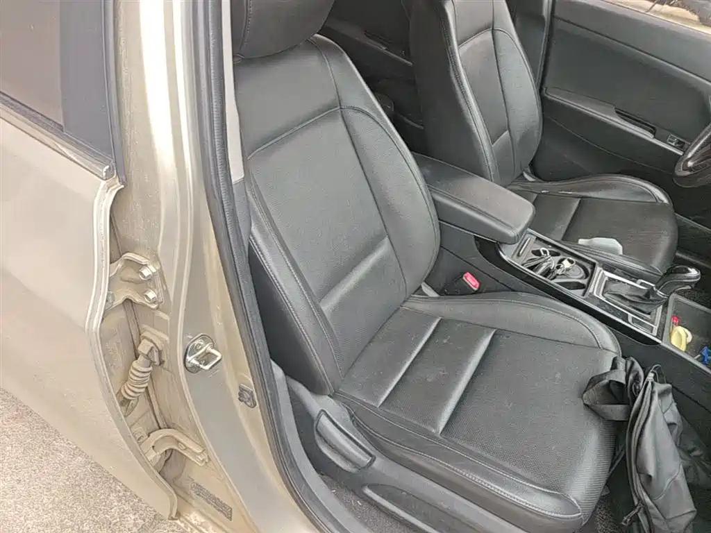 Hyundai Mistra 2015 — фото 25
