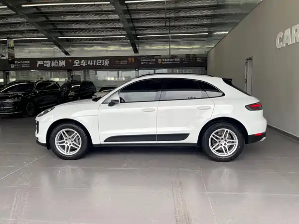 Porsche Macan 2020