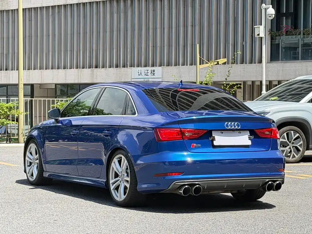 Audi S3 2016 — фото 7