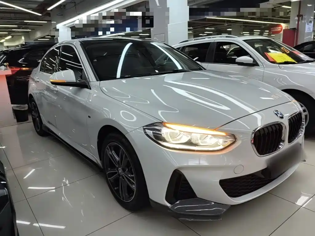 BMW 1 Series 2022