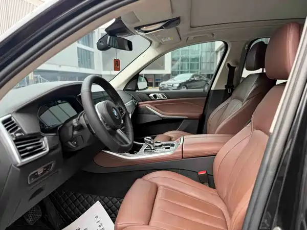 BMW X5 2021