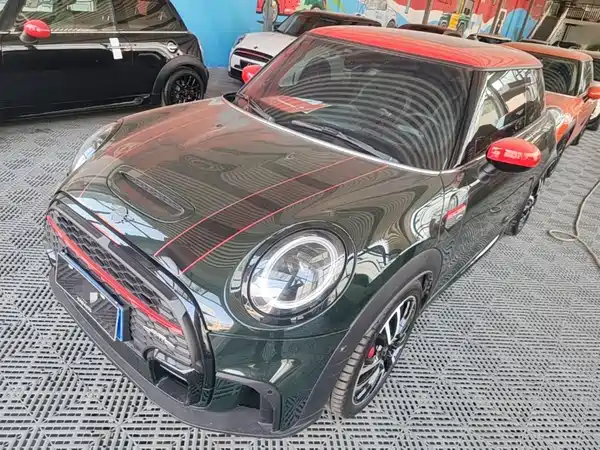 MINI JCW 2022