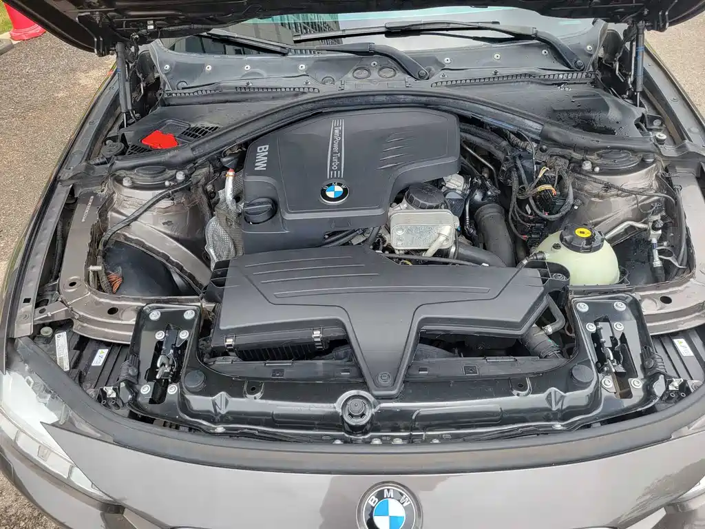 BMW 3 Series 2013 — фото 15